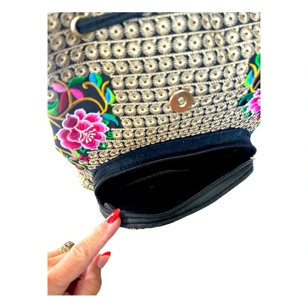 Boho Hippie Gypsy Embroidered Art to Wear Floral Cinch Sack Backpack Handbag